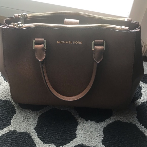 Michael Kors Bag - Picture 2 of 5